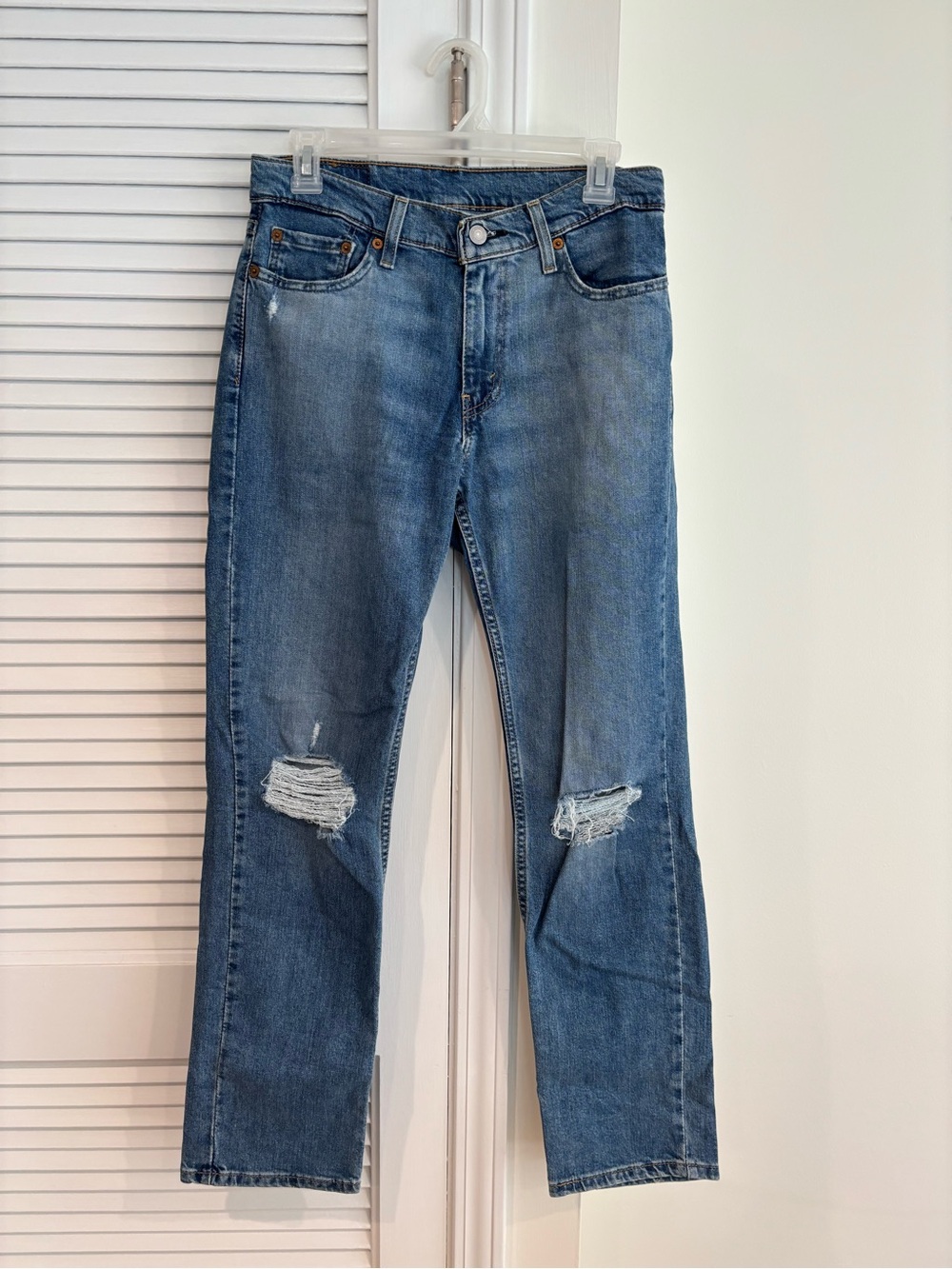 Levi's Light Blue Straight Jeans with Knee Rips
